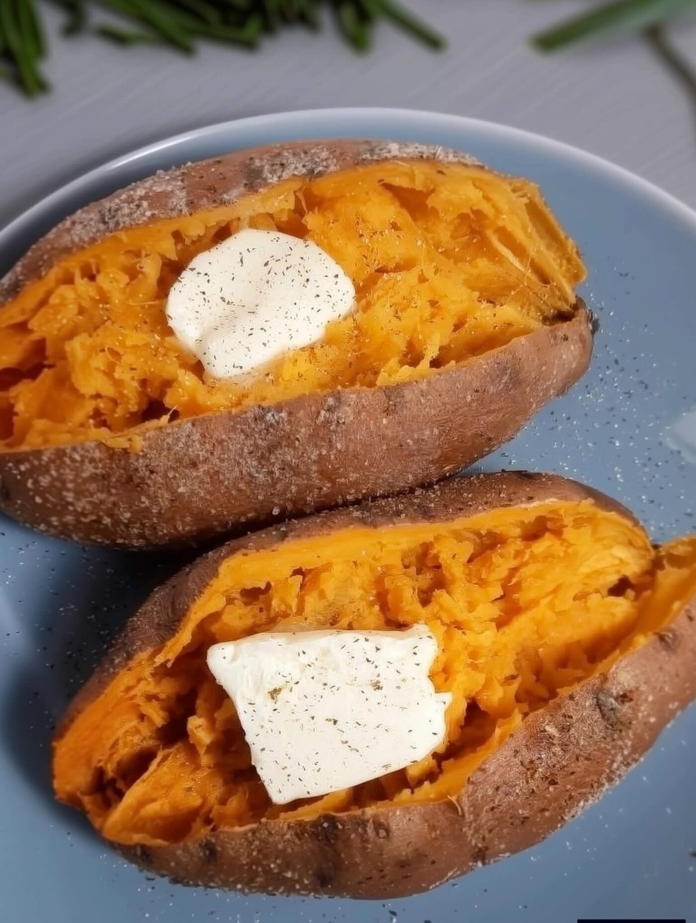 The Ultimate Guide to Baking the Perfect Potato: Crispy Skin, Fluffy Inside Every Time