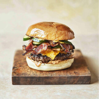 Burger au fromage et bacon